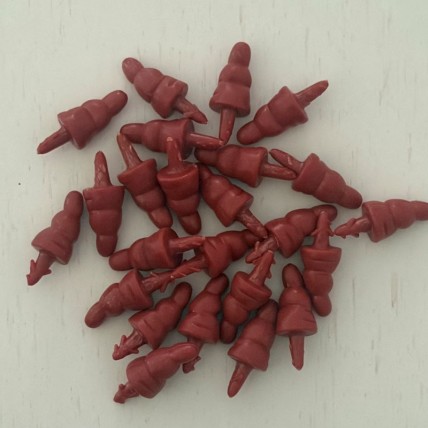 Snowman Noses - Pkg/24 - .75"